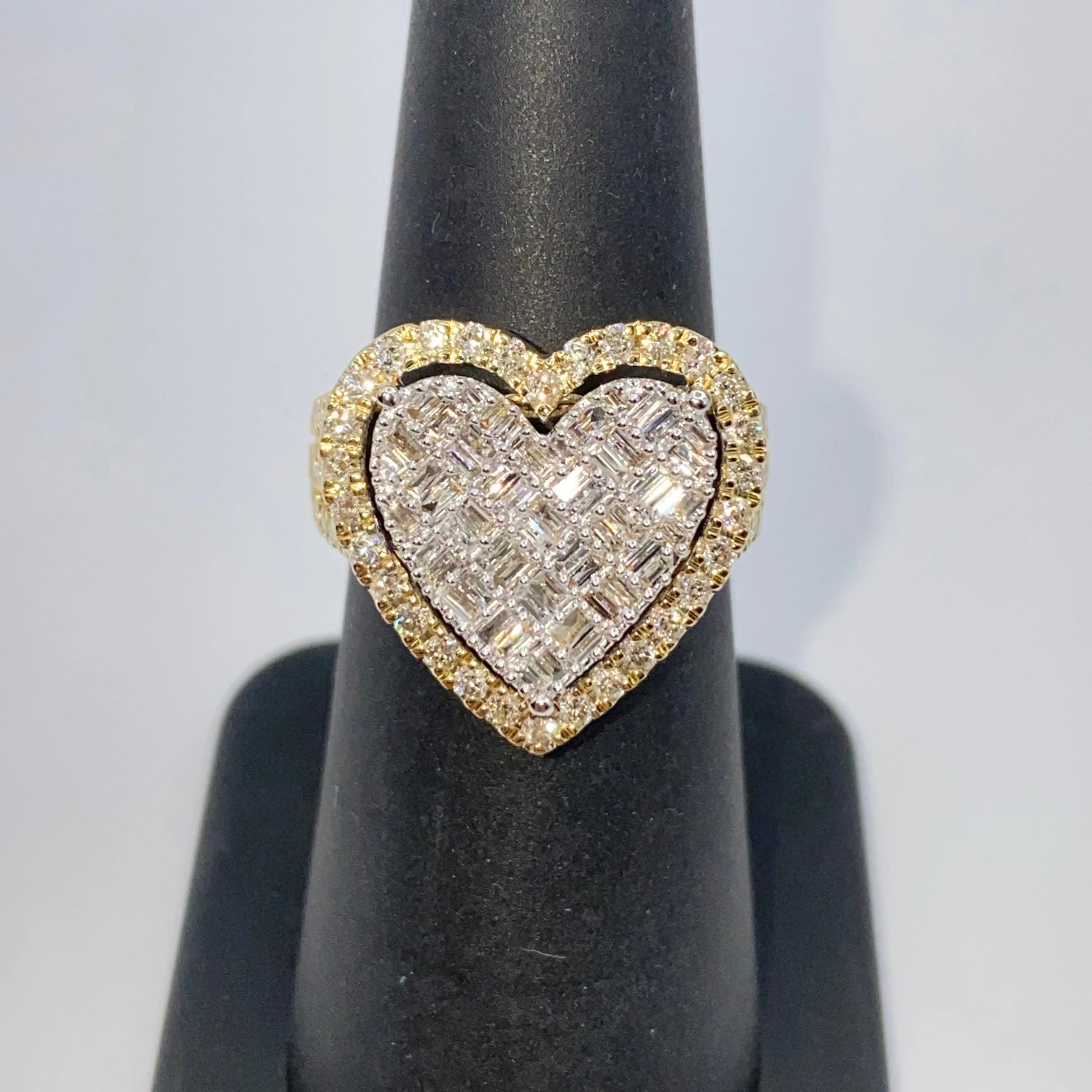 14K Full Heart Diamond Baguette Ring