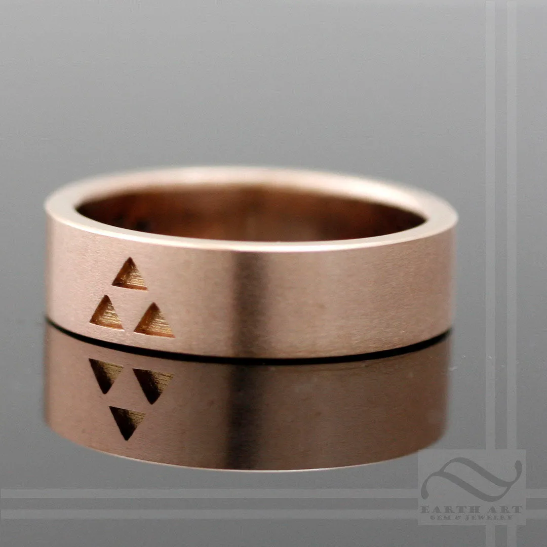 14k It's Dangerous to Go Alone - Triforce Wedding Band - Mens 7mm