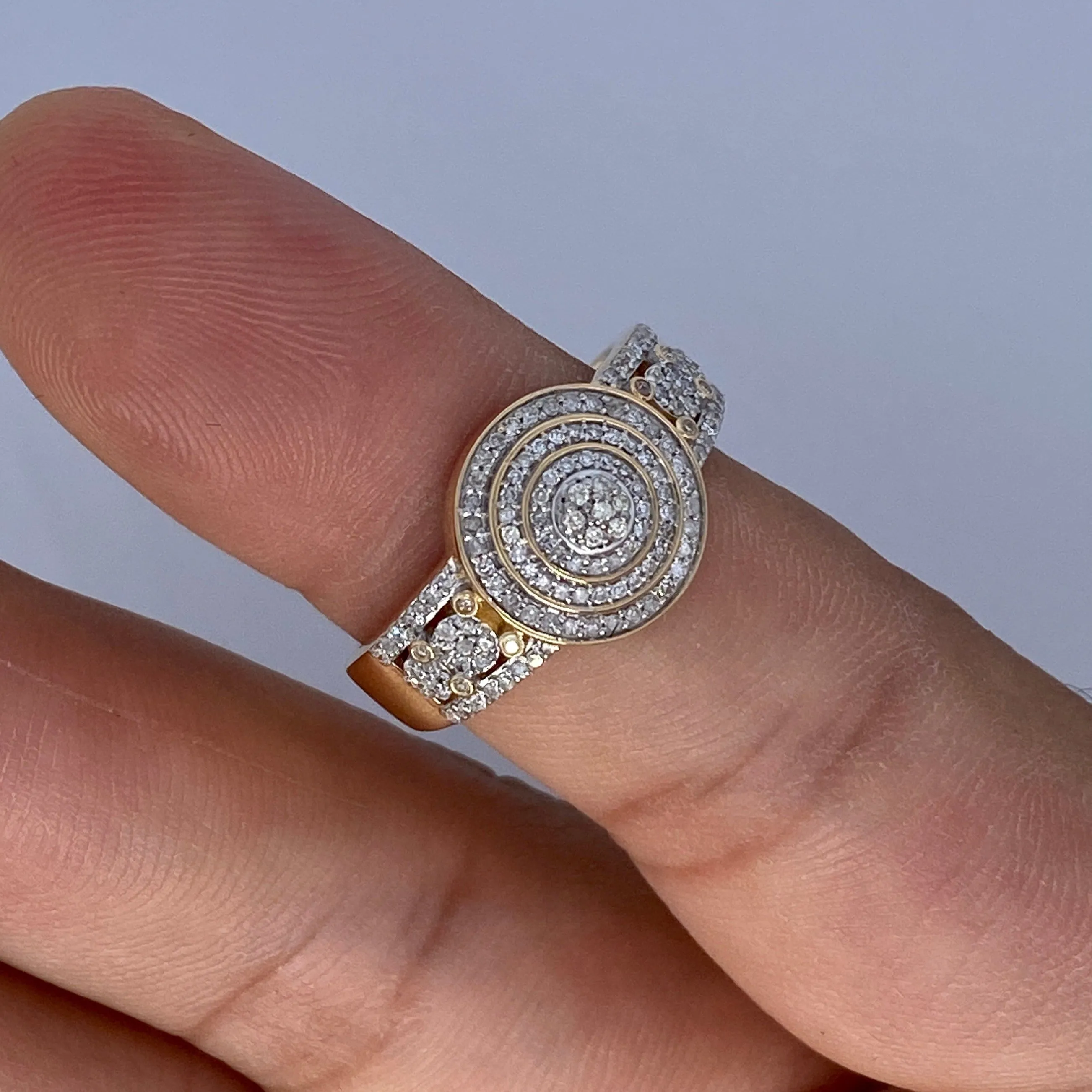 14K Ripple Diamond Ring