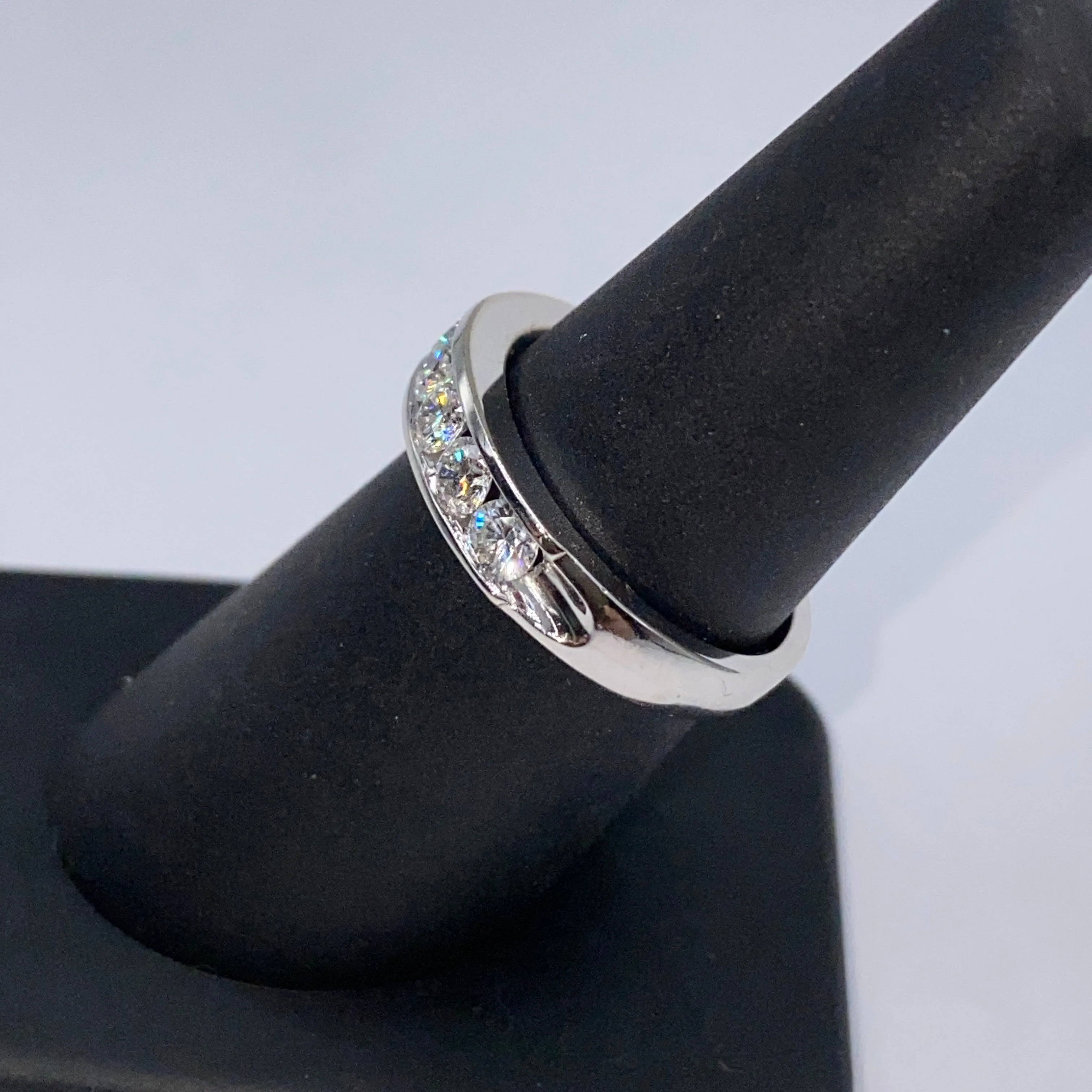 18K Vegas Jumbo Diamond Pavé Ring