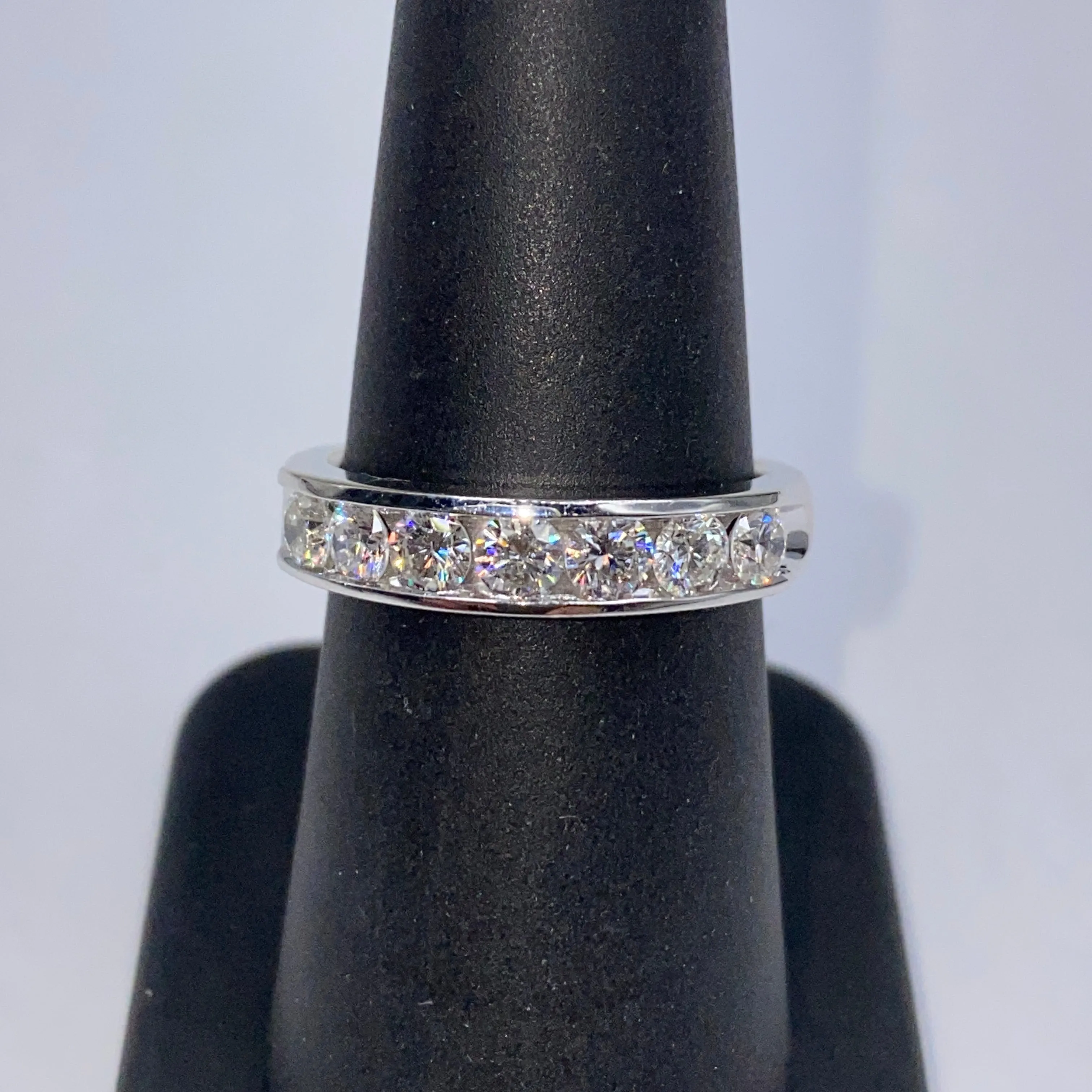 18K Vegas Jumbo Diamond Pavé Ring