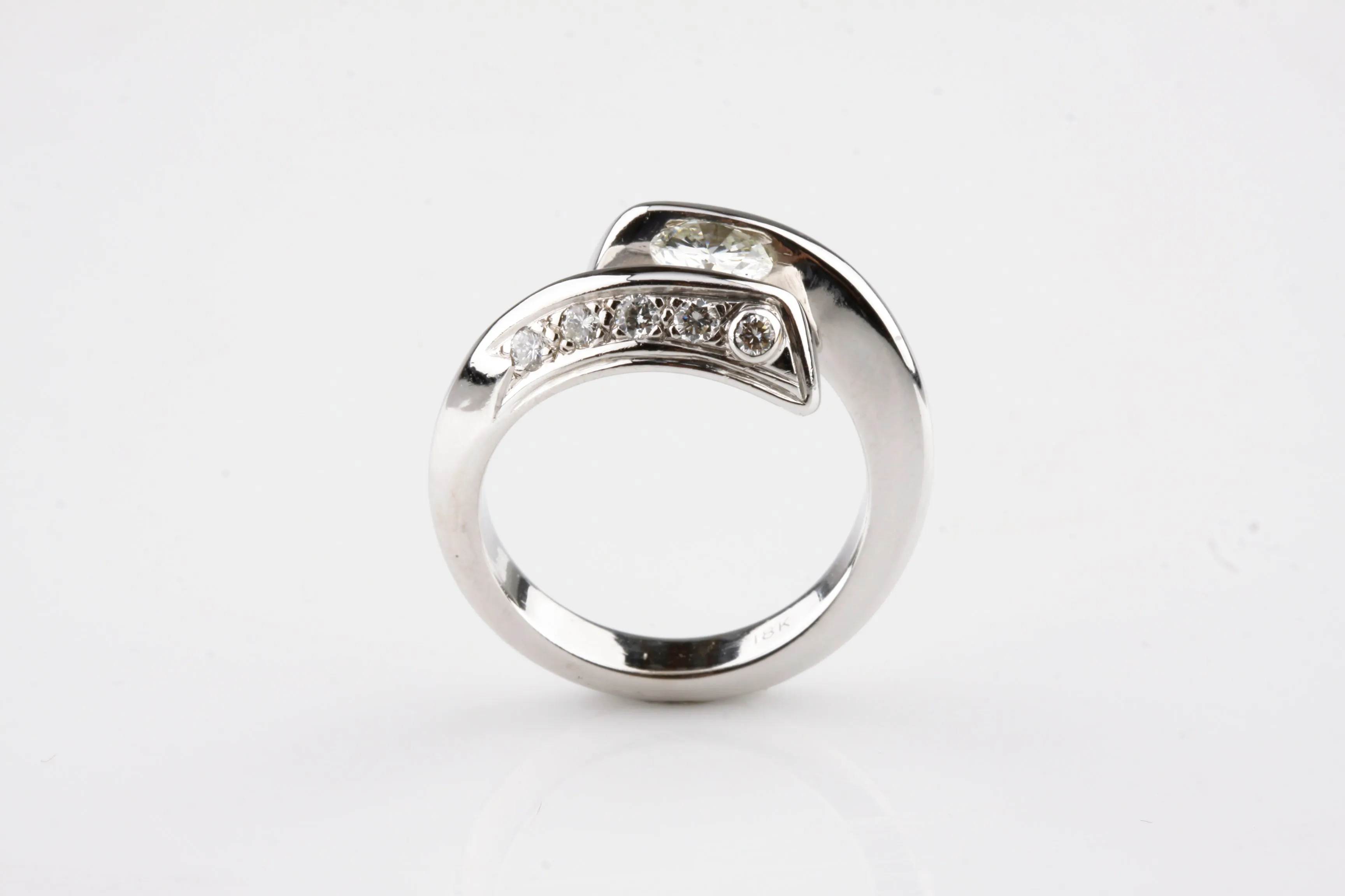 18k White Gold Round Diamond Solitaire Engagement Bypass Ring w/ Accents