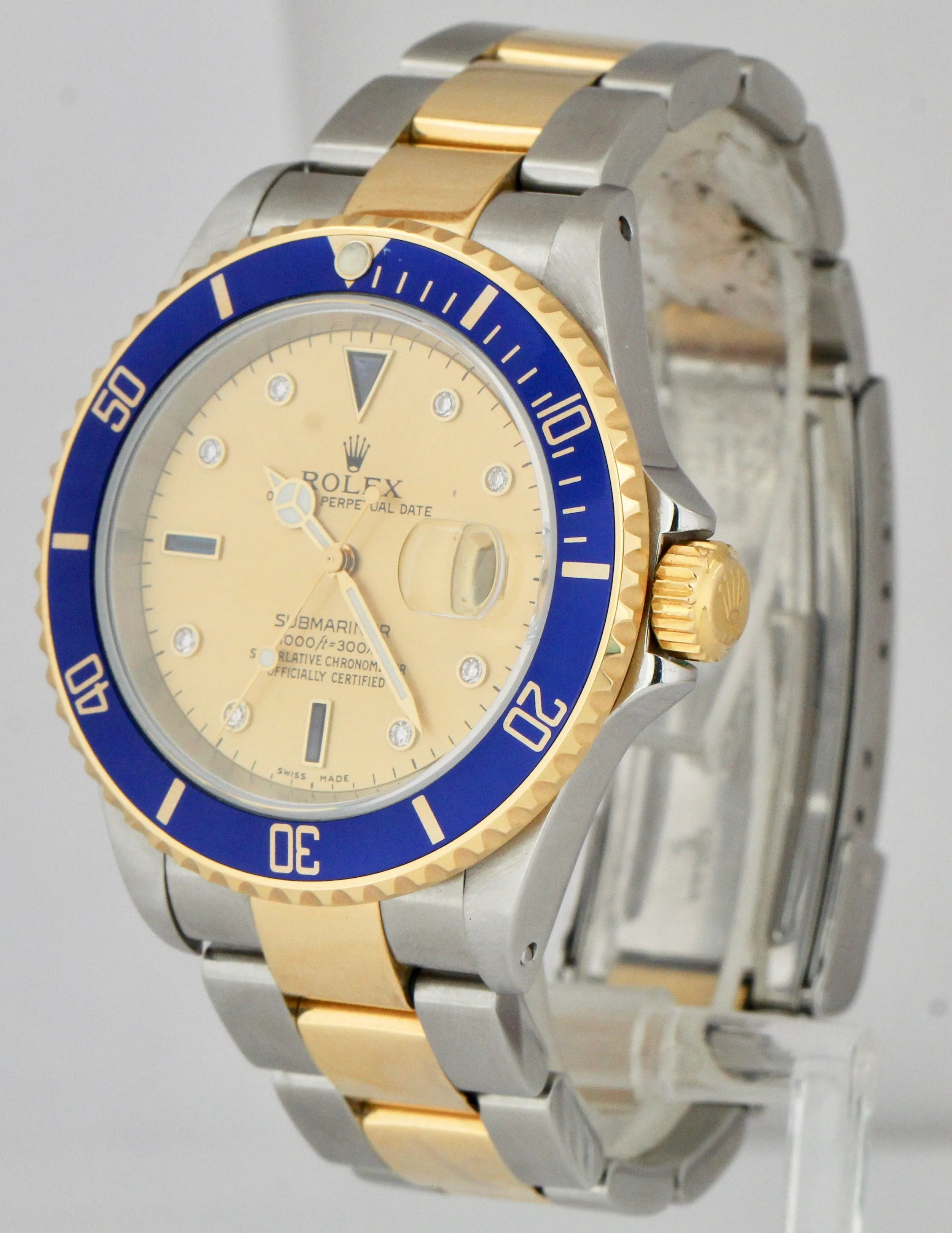 2002 Rolex Submariner Serti Sapphire Diamond Champagne Dial 16613 Two-Tone Watch