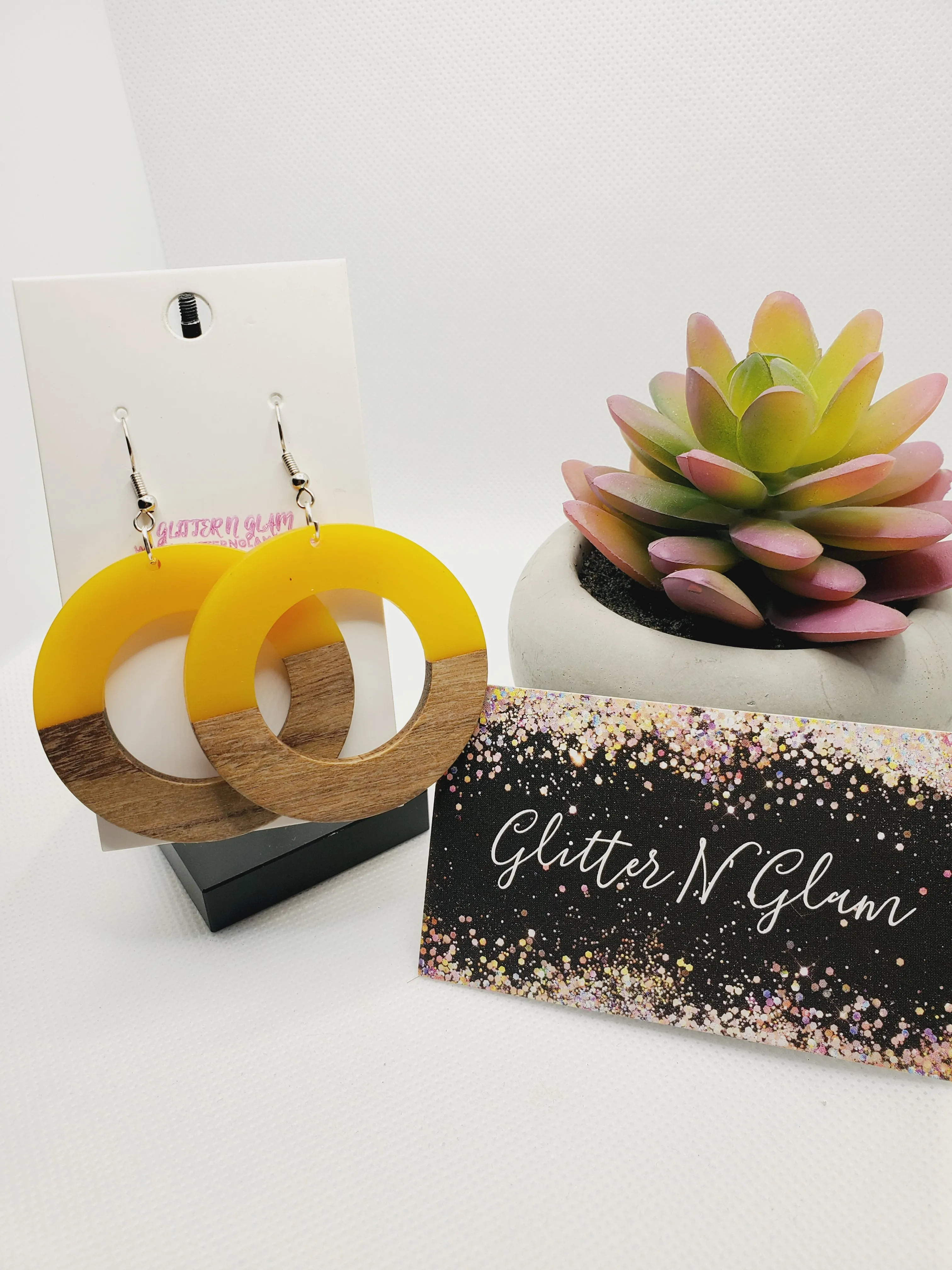 482 Mustard Resin and Wood Circle Dangle Earrings