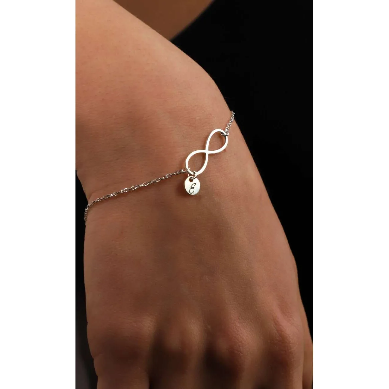AERICA AURA UJ infinity Initial bracelets