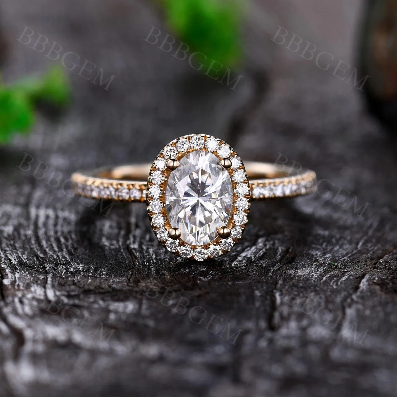 Antique 1CT Oval Cut Moissanite Engagement Ring Moissanite Halo Yellow Gold