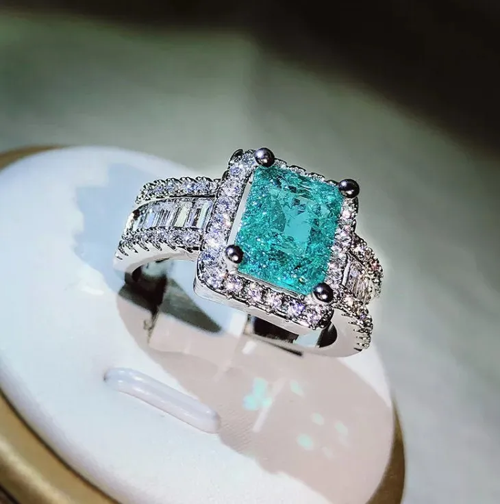 Aquamarine Ring | Aquamarine Diamond Ring