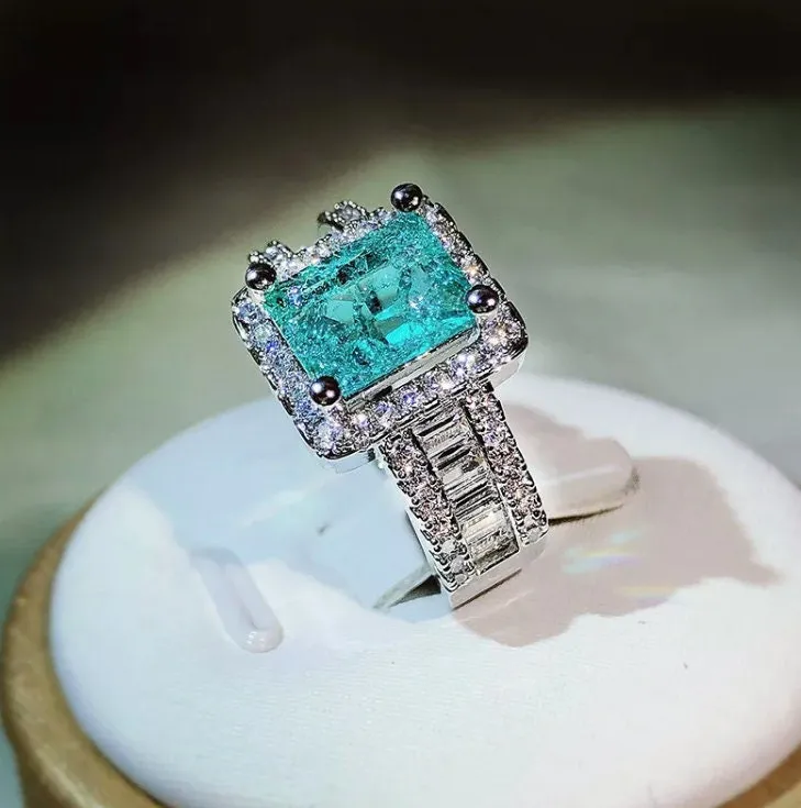 Aquamarine Ring | Aquamarine Diamond Ring