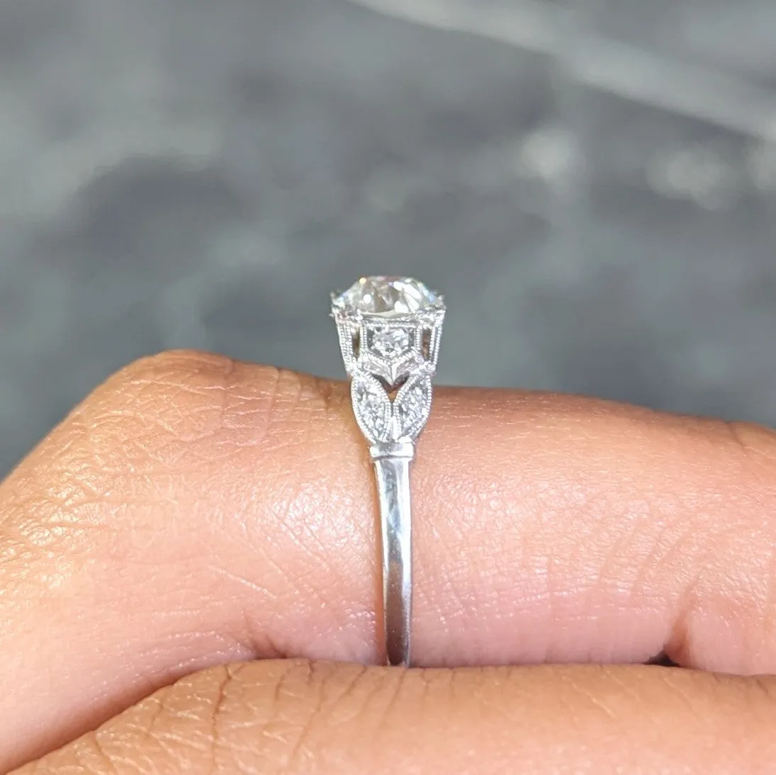 Art Deco 0.92 CTW Diamond Platinum Engagement Ring