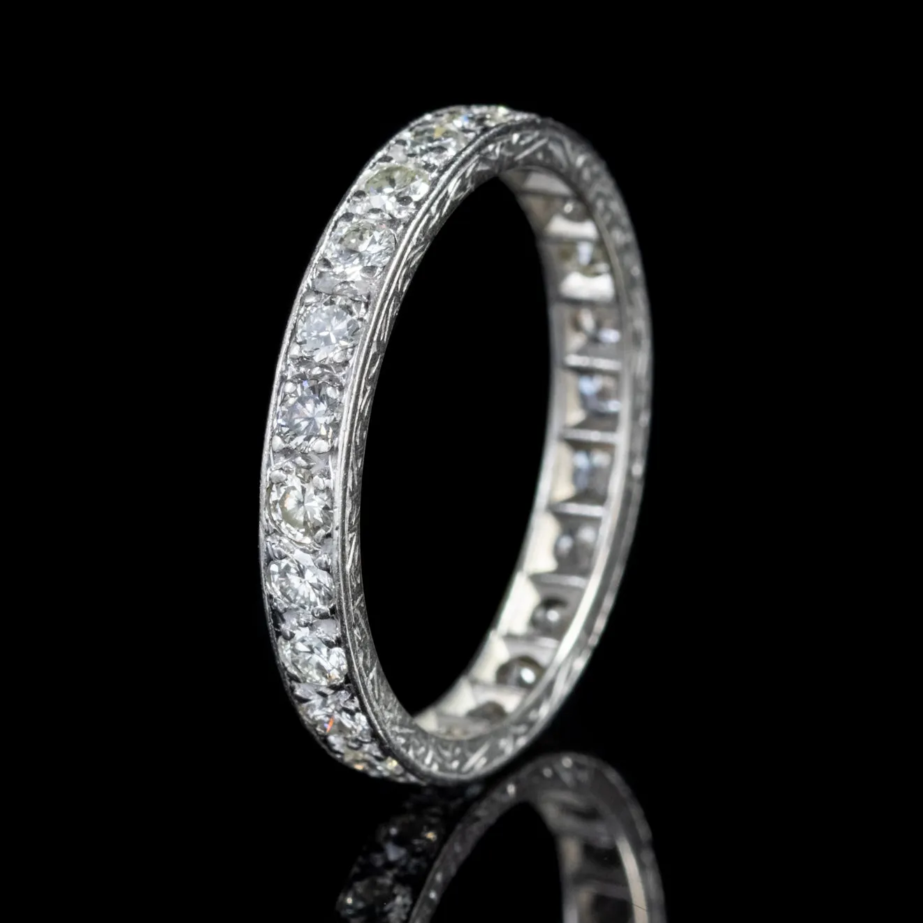Art Deco Diamond Full Eternity Ring 18Ct Gold 2Ct Of Diamond Circa 1920