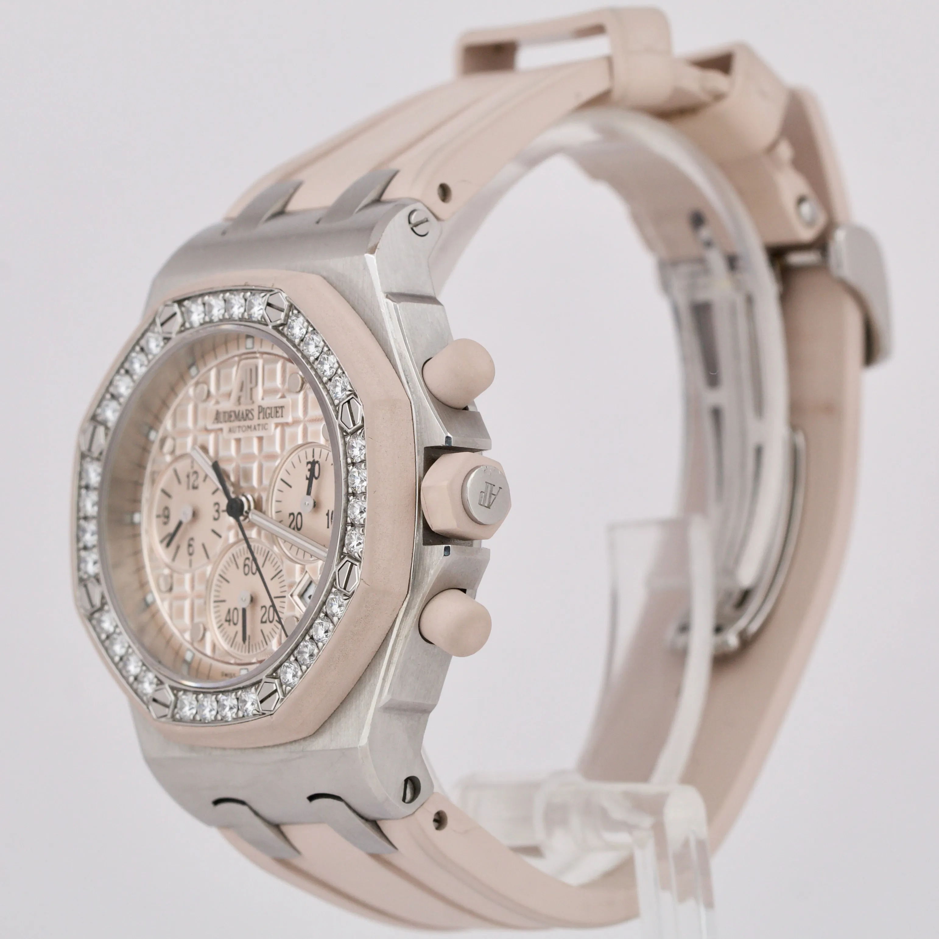 Audemars Piguet Royal Oak Offshore 26048SK Pink DIAMOND Rubber 37mm PAPERS B P