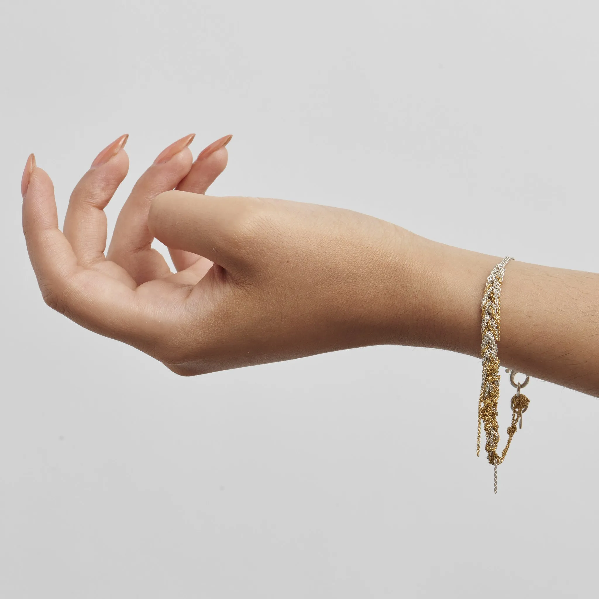 Bare Chain Bracelet in Iris