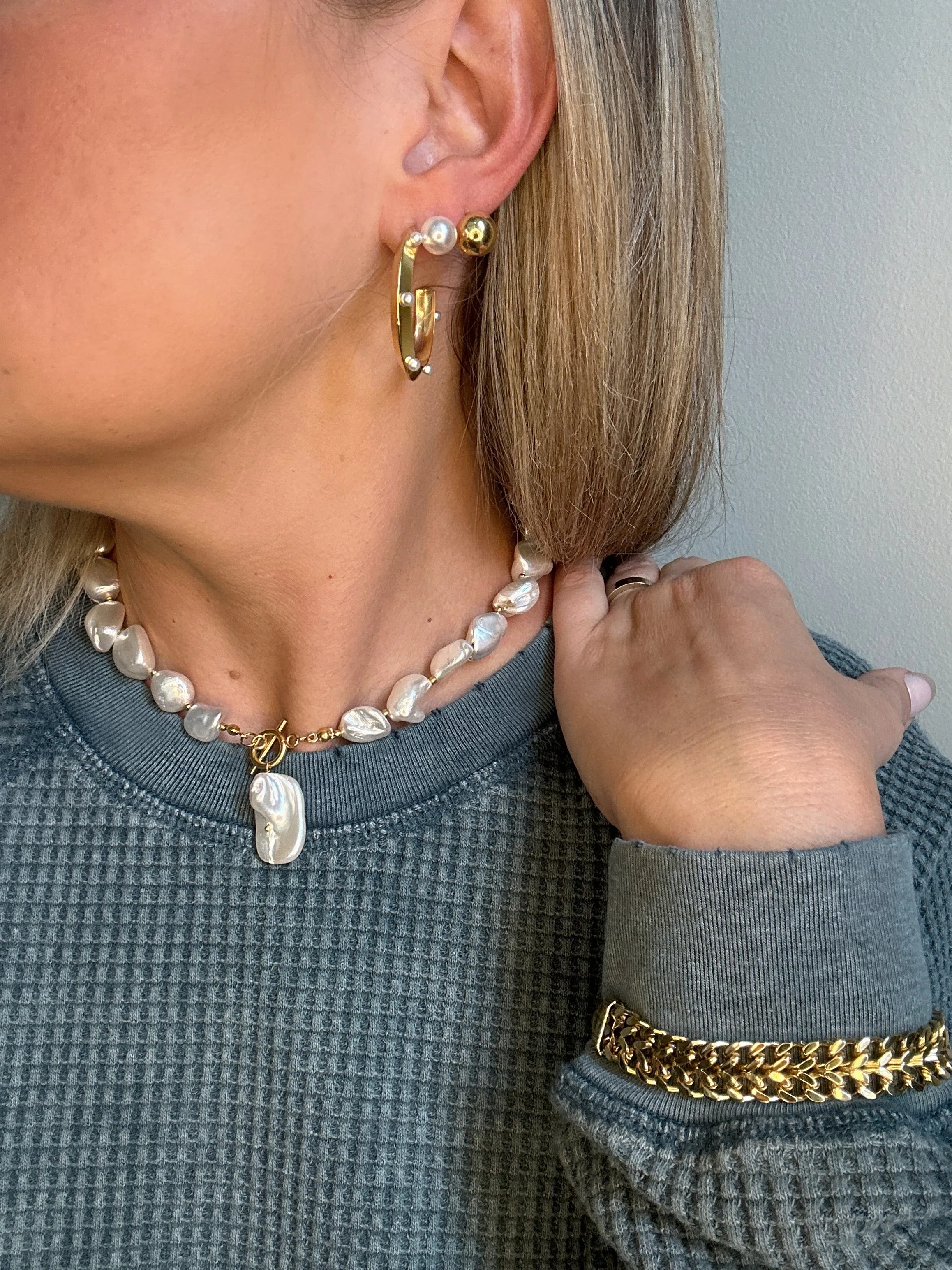 Chunky Pearl Necklace