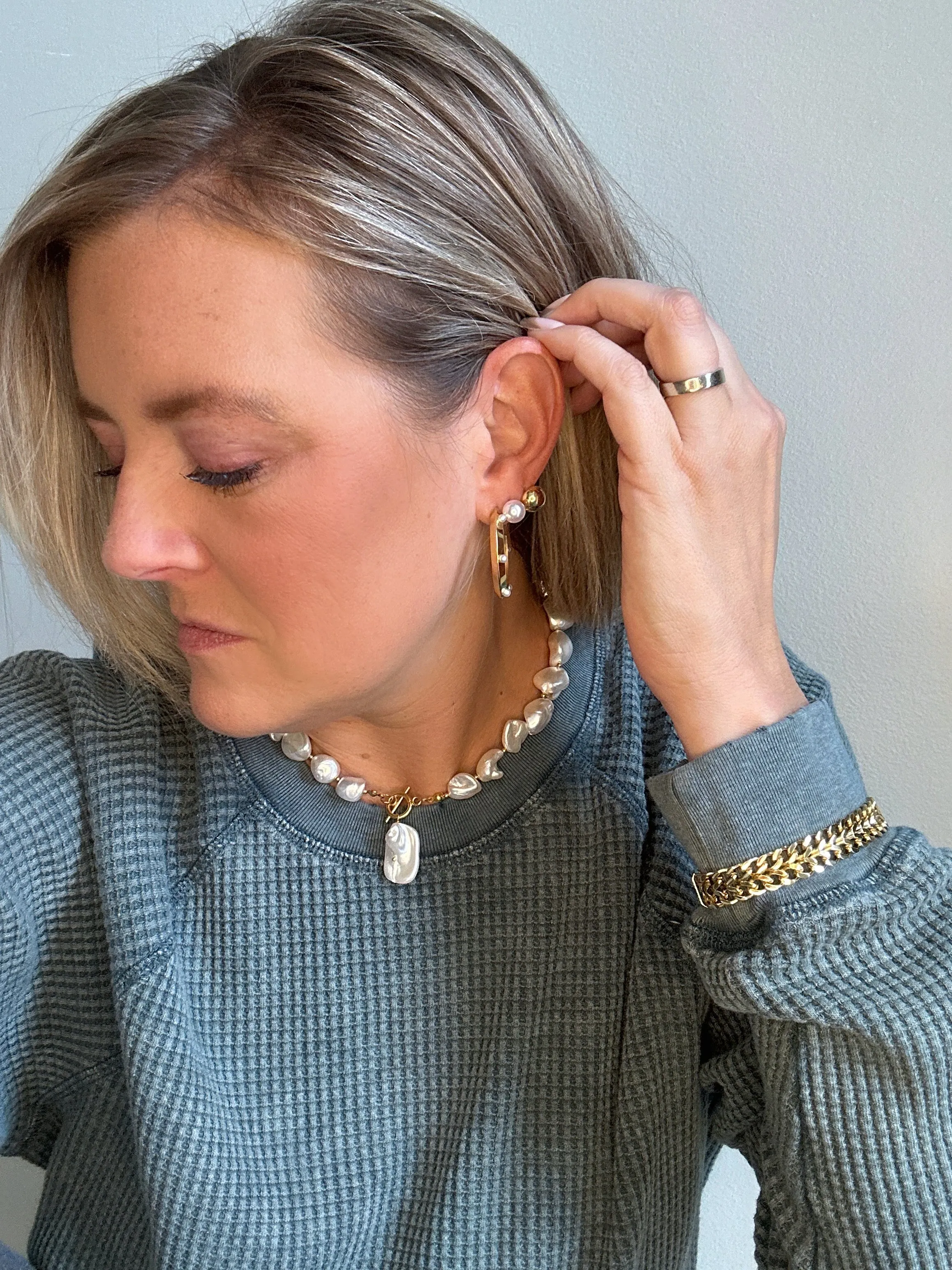 Chunky Pearl Necklace