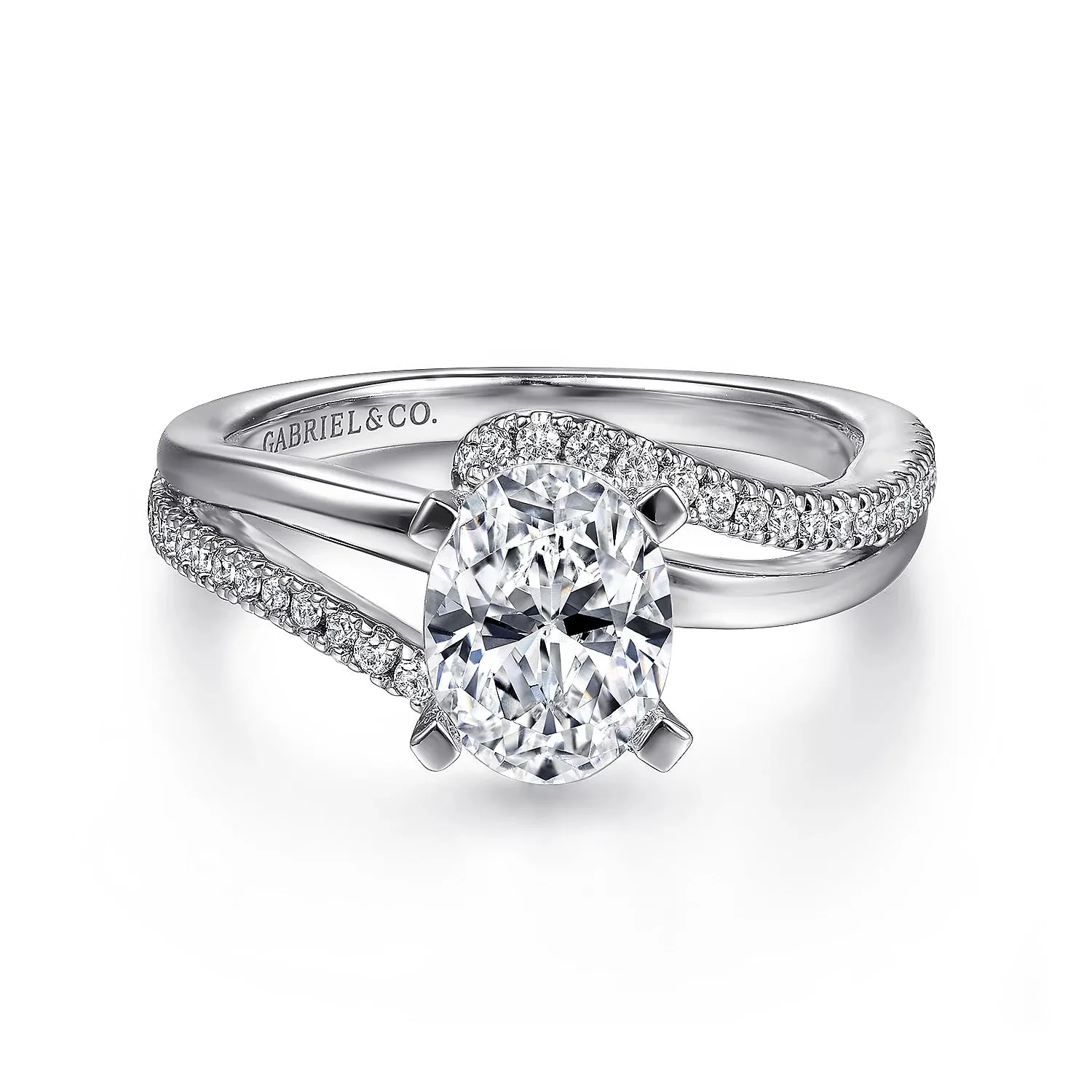 Classic Bypass Oval Cut Diamond Engagement Ring Mounting