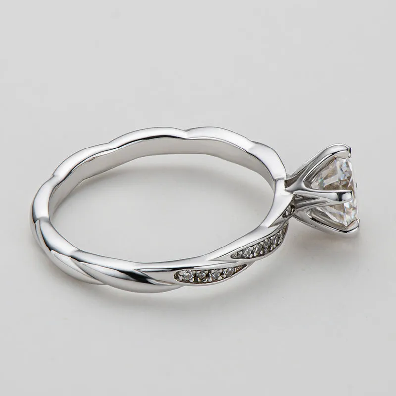Classic Round Cut Moissanite Diamond Happy Solitaire Rings