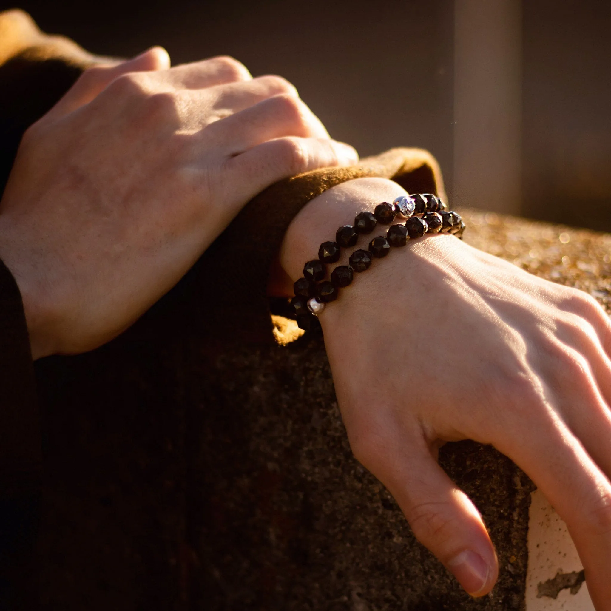 Double Wrap 8mm Nuummite Bracelet