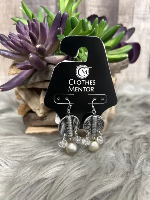 Earrings Dangle/drop By Cmf