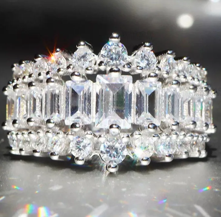Engagement Ring | Big Womens Ring | Baguette Ring | Engagement Ring Diamond | Big diamond ring | Engagement rings | Big Diamond Rings