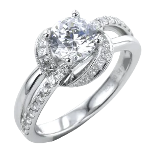 Engagement Ring in 18k Gold with Diamonds