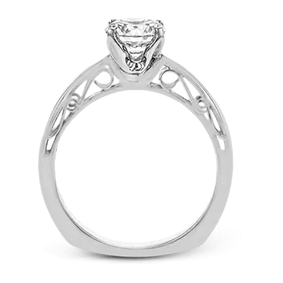 Engagement Ring in 18k Gold