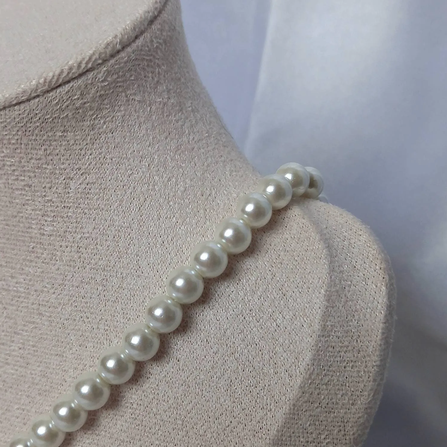 Faux Pearl Necklace - Pearl Jewellery,Beaded Necklace,Bead Necklace,Classy Necklaces,Cute Necklaces,Chunky Necklaces,Chunky Jewellery