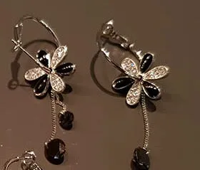 Flower Dangle Earrings with Crystals