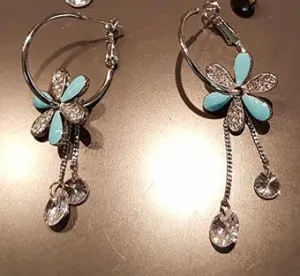 Flower Dangle Earrings with Crystals