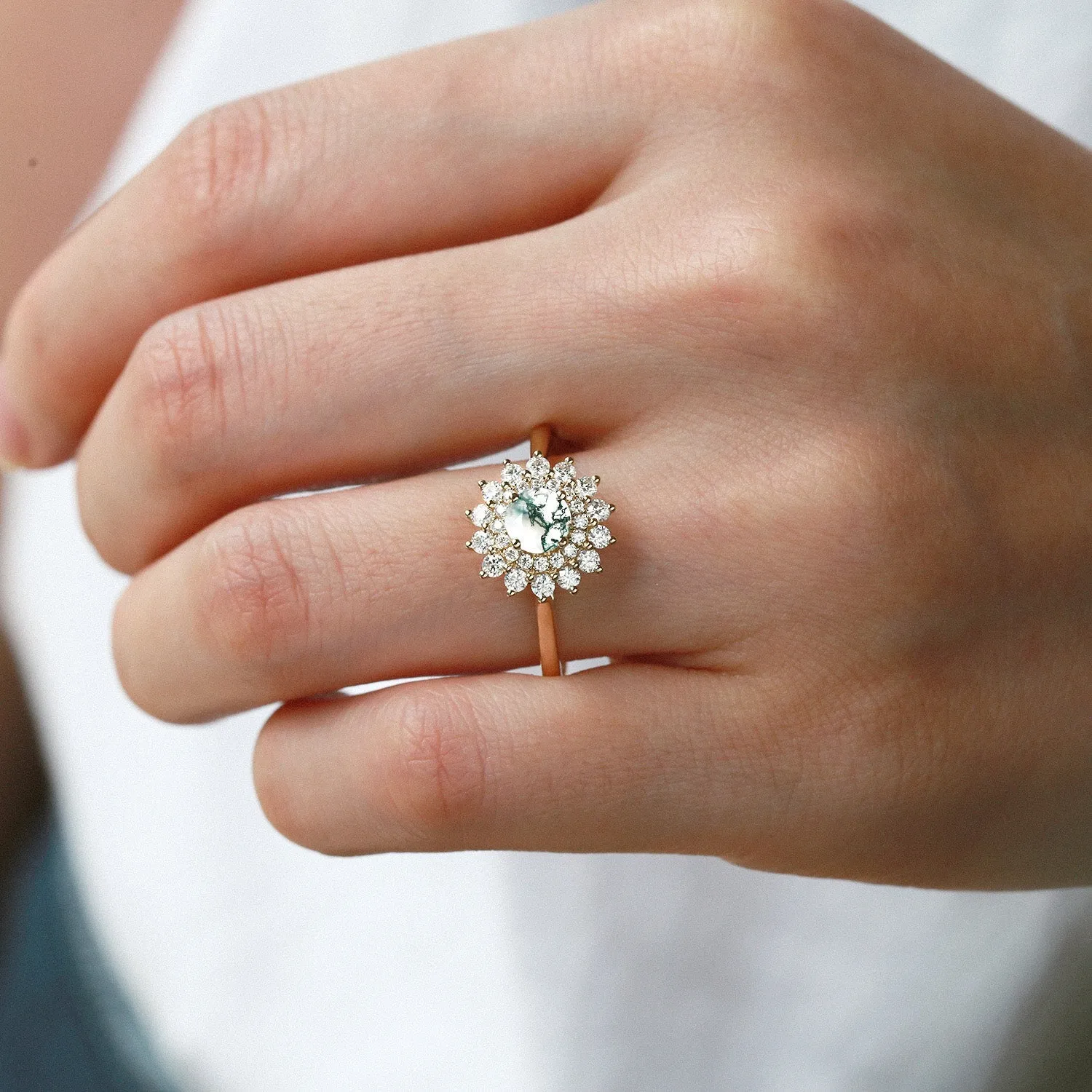 Flower Round Cut Moss Agate Rose Gold Ring