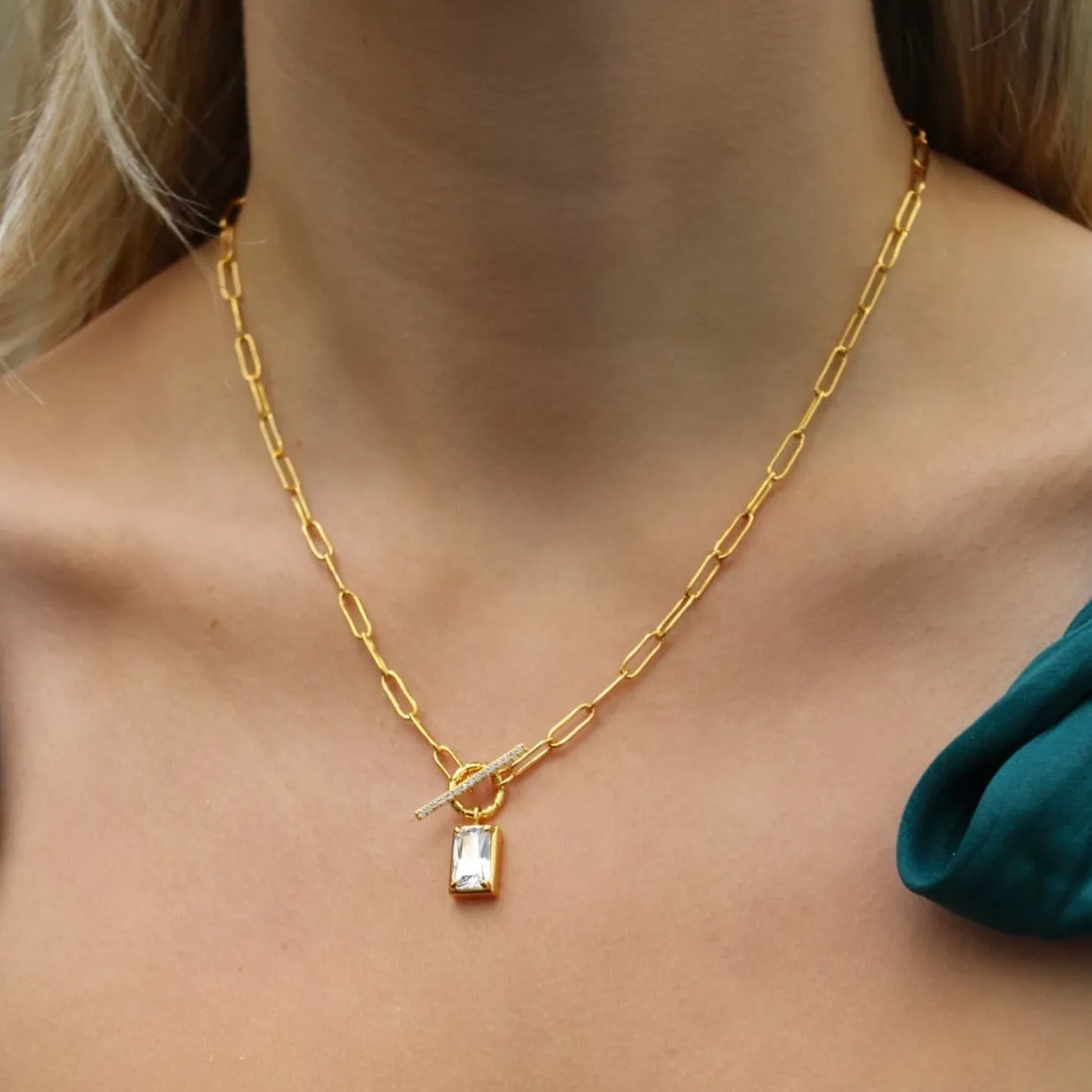Hayden Toggle Necklace Paperclip Chain