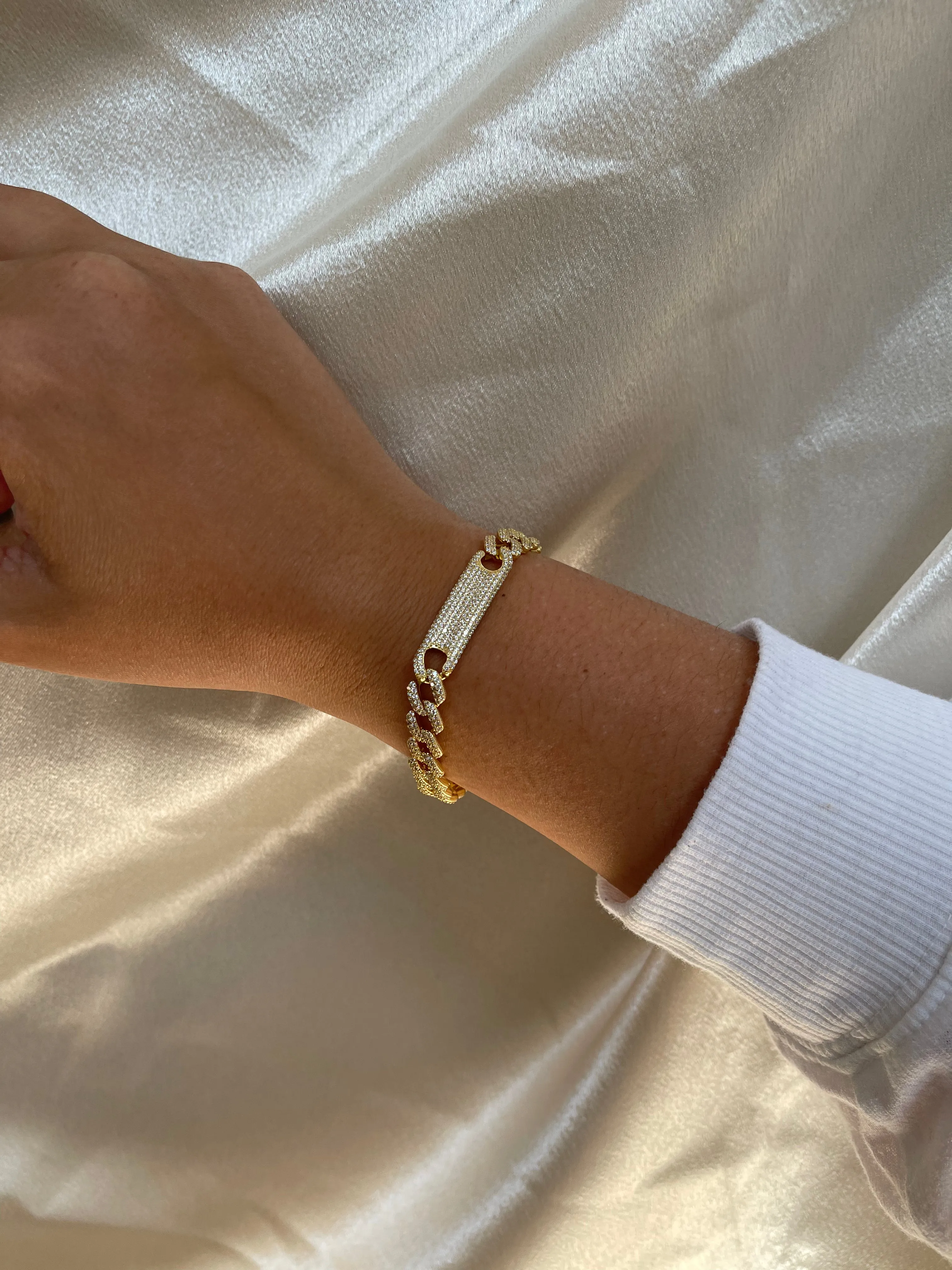 Icey Cuban Bracelet