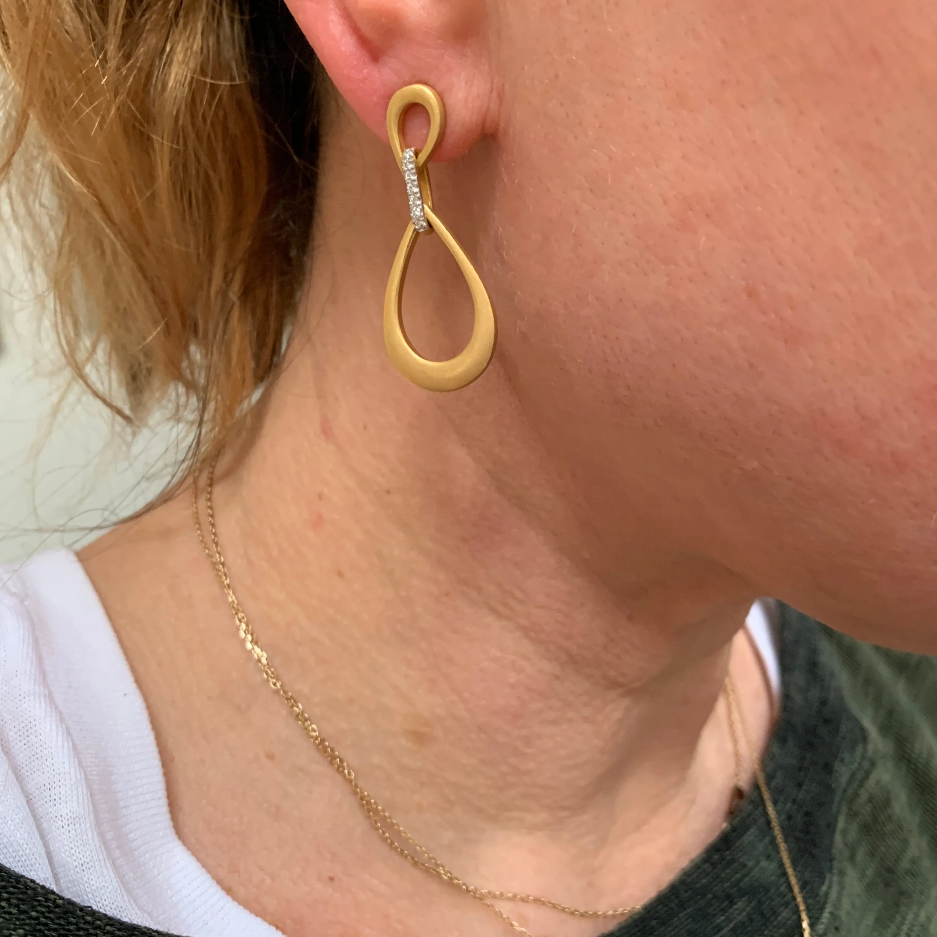 I.Reiss Teardrop 0.14 Diamond Earrings in 14K Yellow Gold