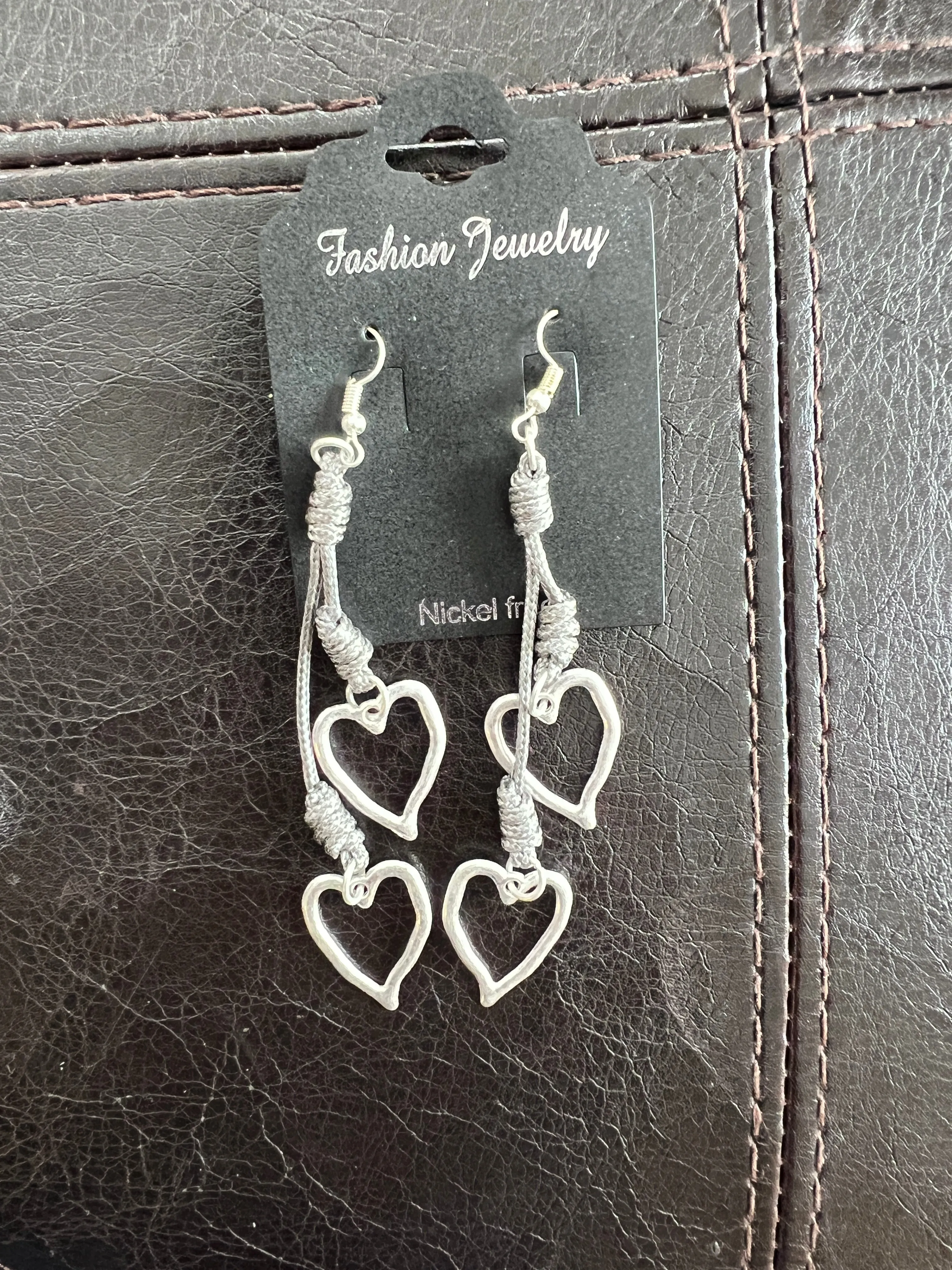 Long Dangle earrings - 2 colours