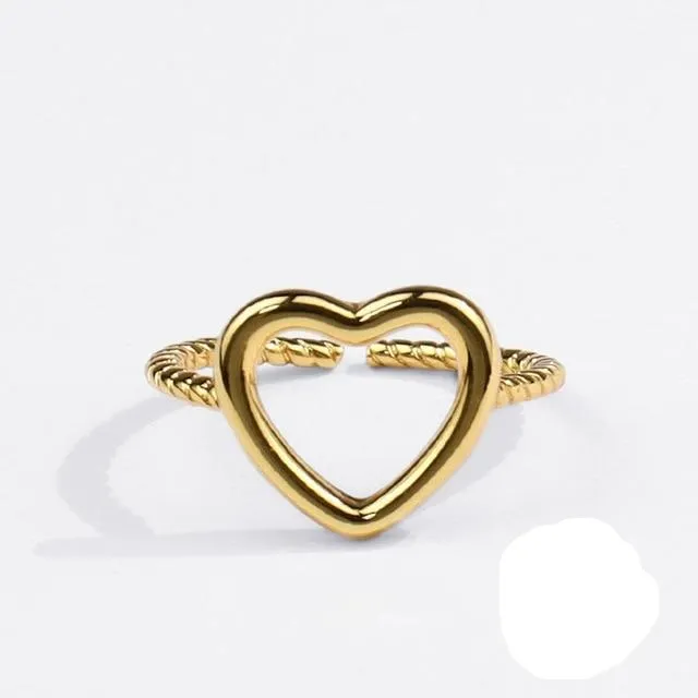 Luxirious White Sapphire Engagement Ring Yellow Gold For Women Jewelry