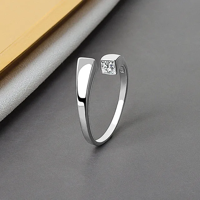 Luxirious White Sapphire Engagement Ring Yellow Gold For Women Jewelry