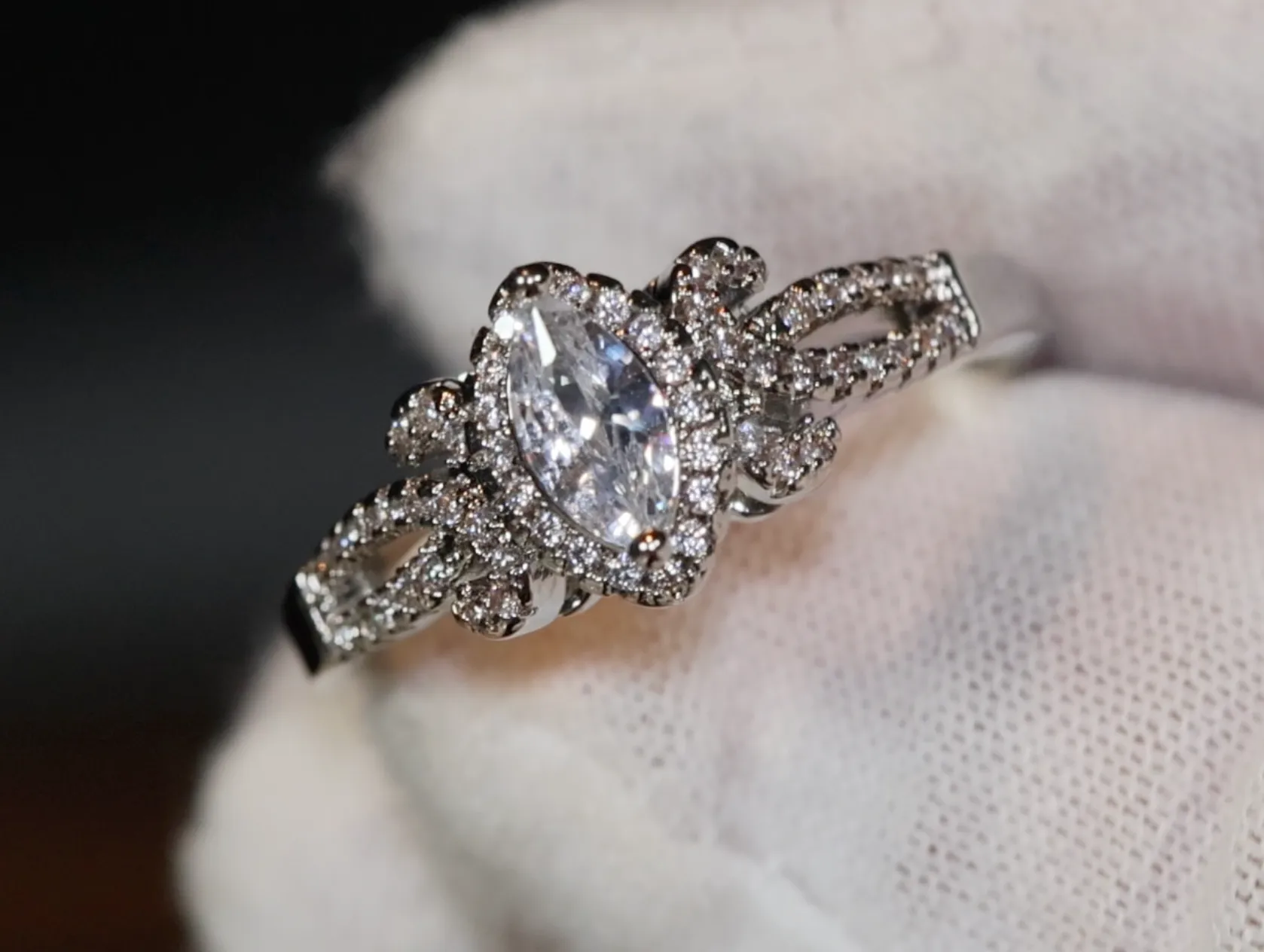Marquise Wedding Ring | Marquise Diamond Engagement Ring