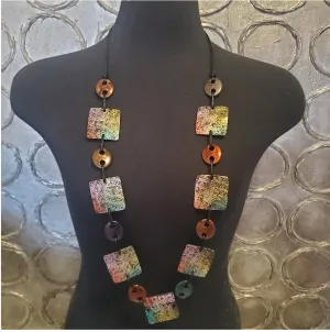 Metal detail long necklace 2 colours