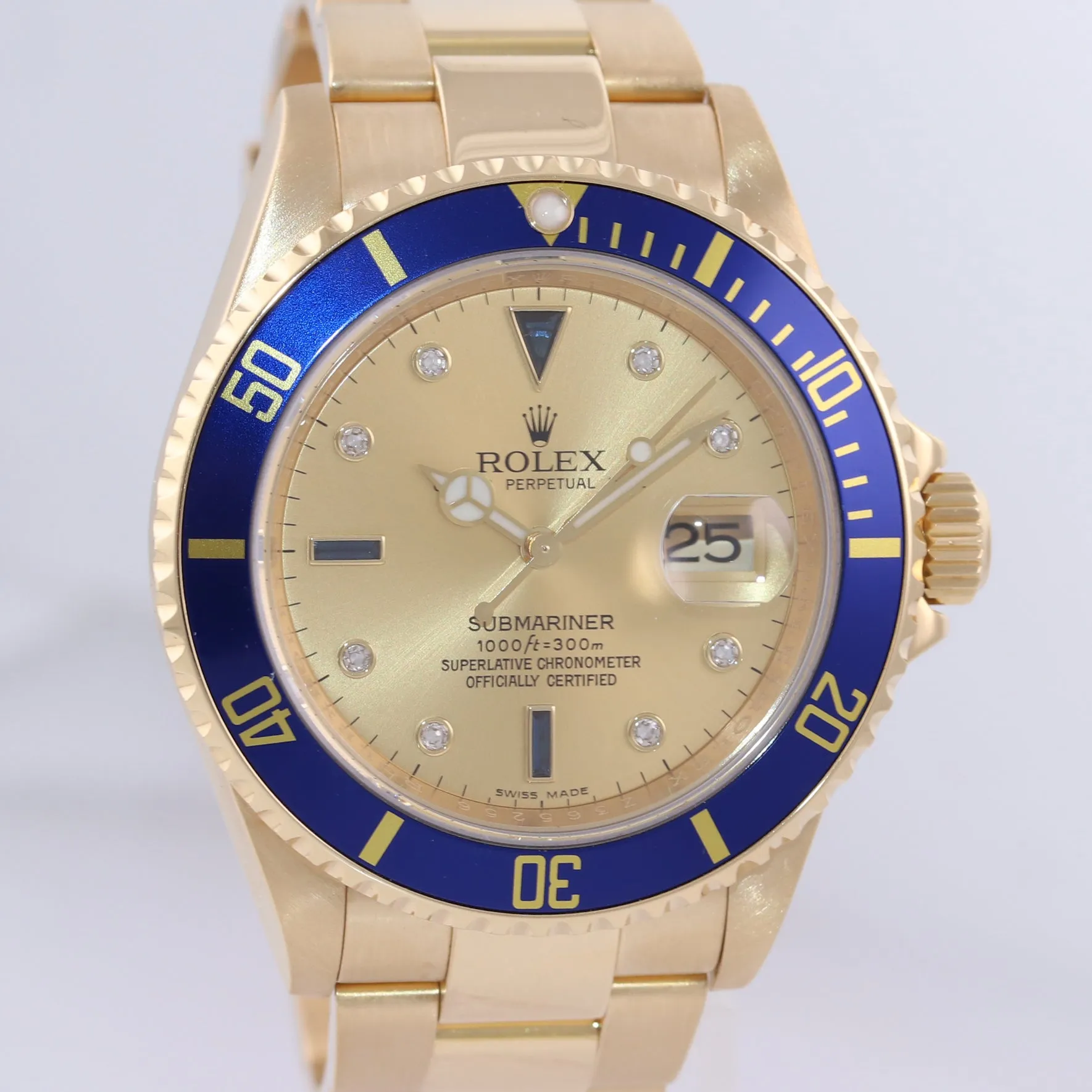 MINT 2008 Engraved Rehaut Rolex Submariner 16618 Yellow Gold Serti Diamond Watch