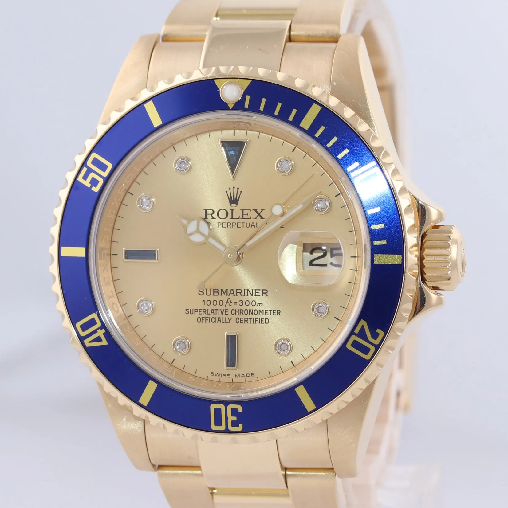 MINT 2008 Engraved Rehaut Rolex Submariner 16618 Yellow Gold Serti Diamond Watch