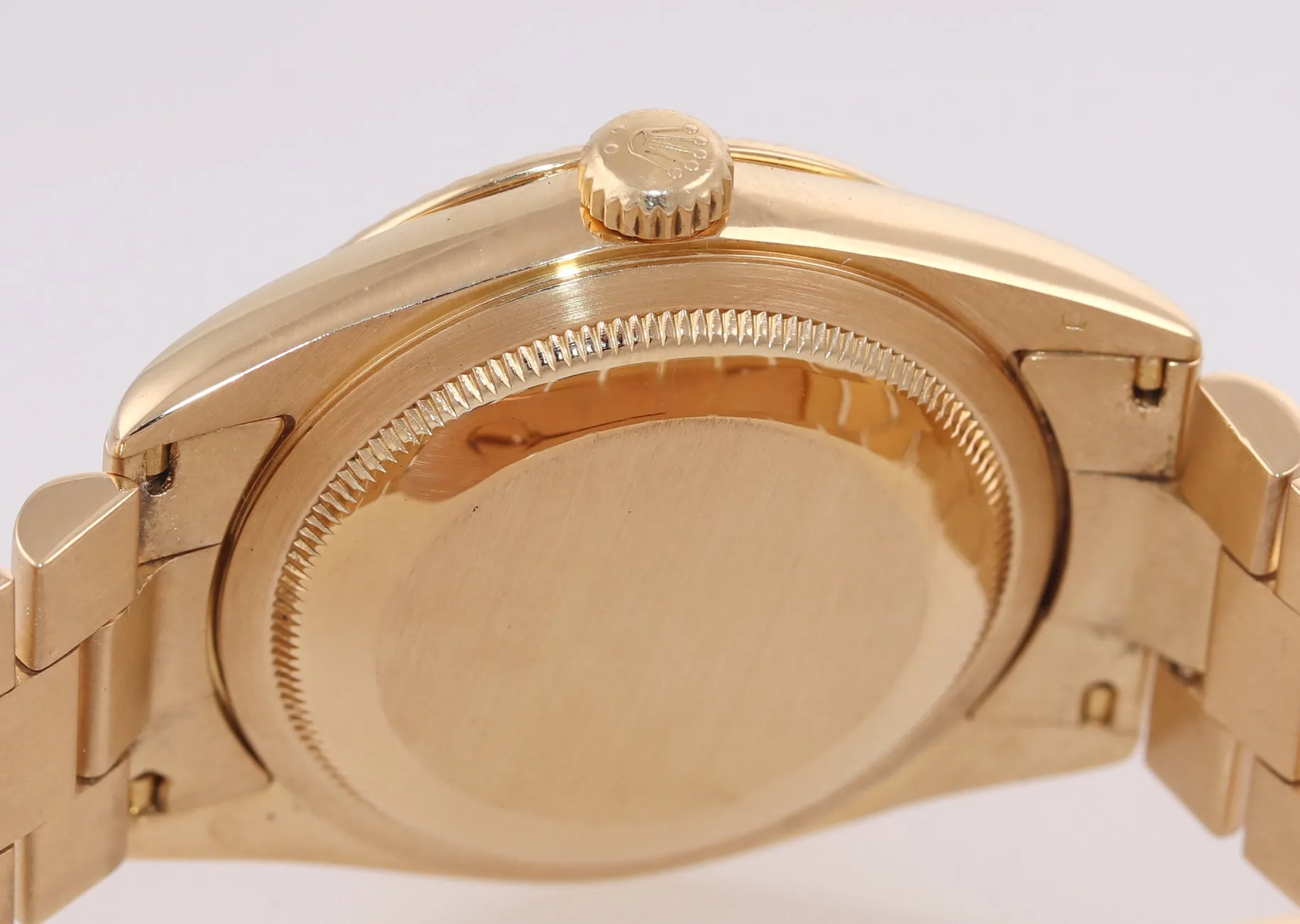 MODERN Rolex President Heavy Band 18K Gold Black Diamond Dial 118238 Watch Box