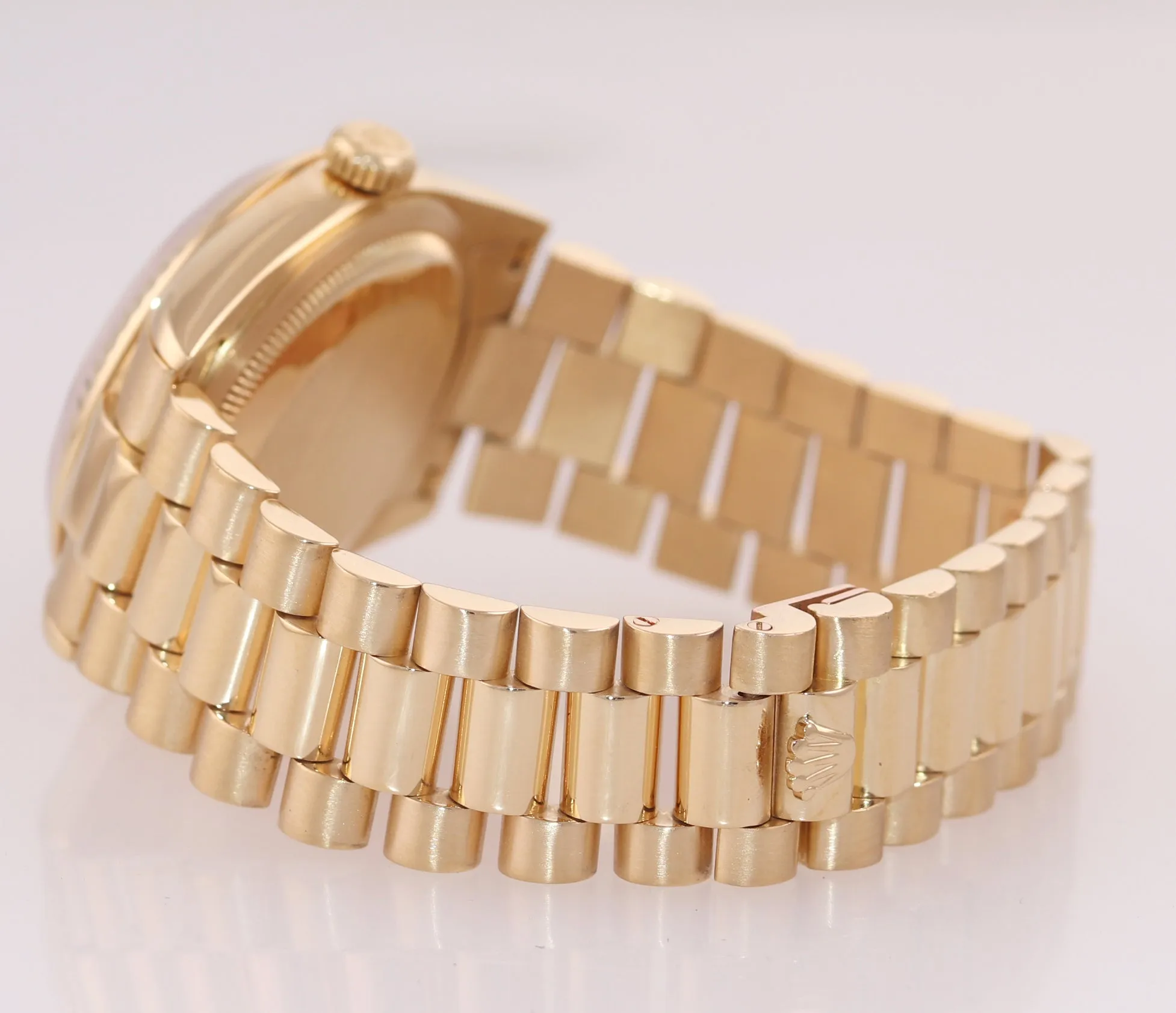 MODERN Rolex President Heavy Band 18K Gold Black Diamond Dial 118238 Watch Box