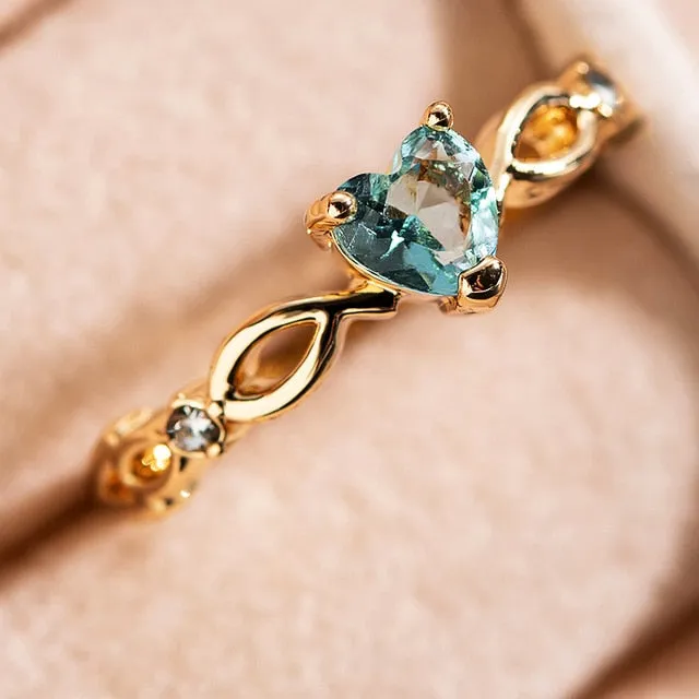 New Trendy Crystal  Engagement Claws Design Hot Sale Rings For Women AAA White Zircon Cubic elegant rings Female Wedding Jewelry