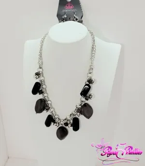 PAPARAZZI CHUNKY BLACK & SILVER NECKLACE