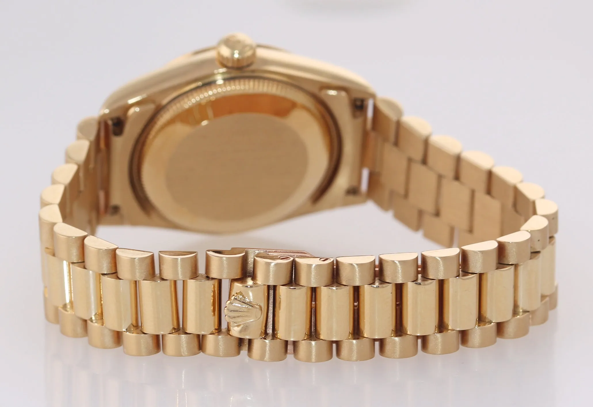 PAPERS MINT Rolex President 68278 Midsize 31mm 18k Gold MOP Diamond Watch Box
