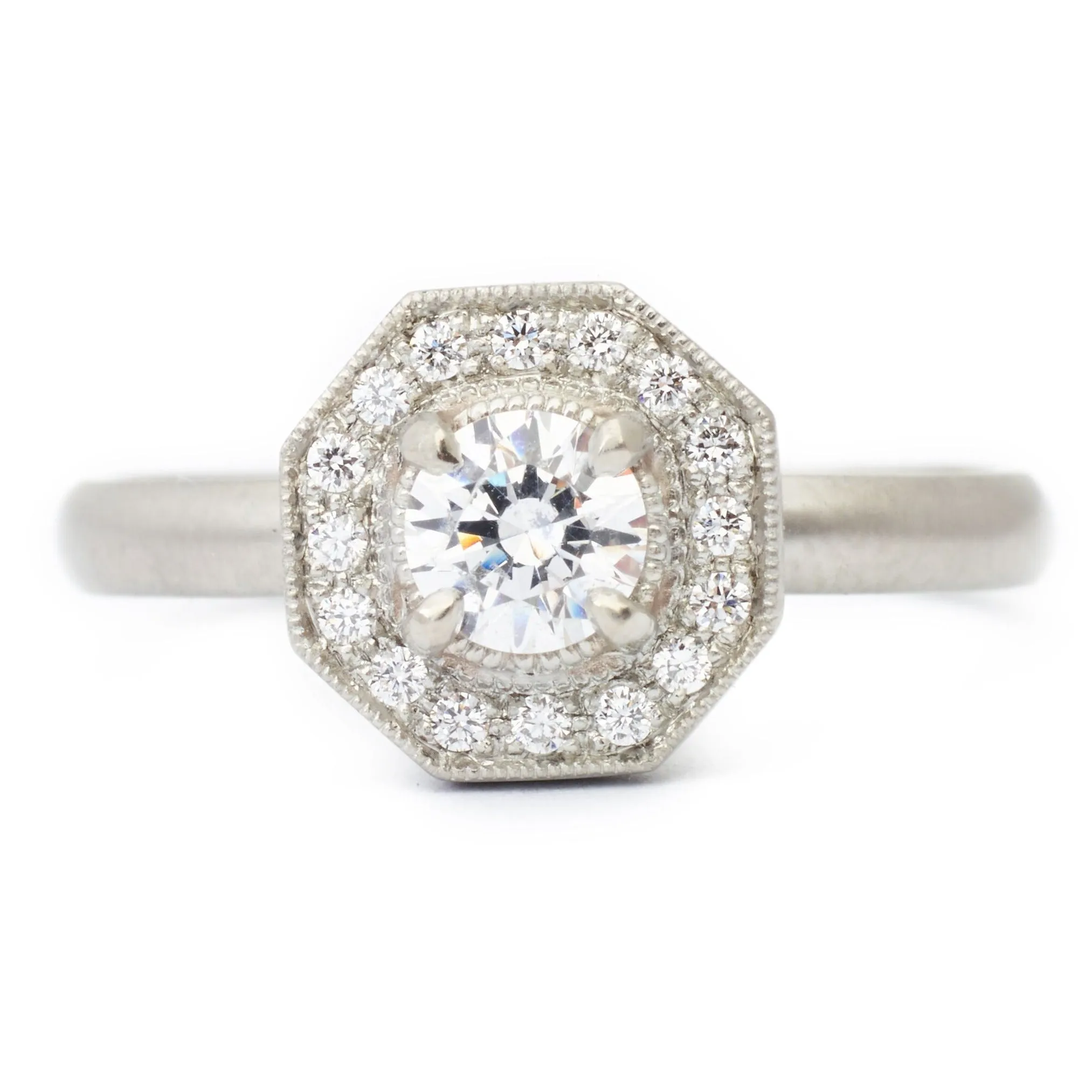 "Hedy" Solitaire by Anne Sportun