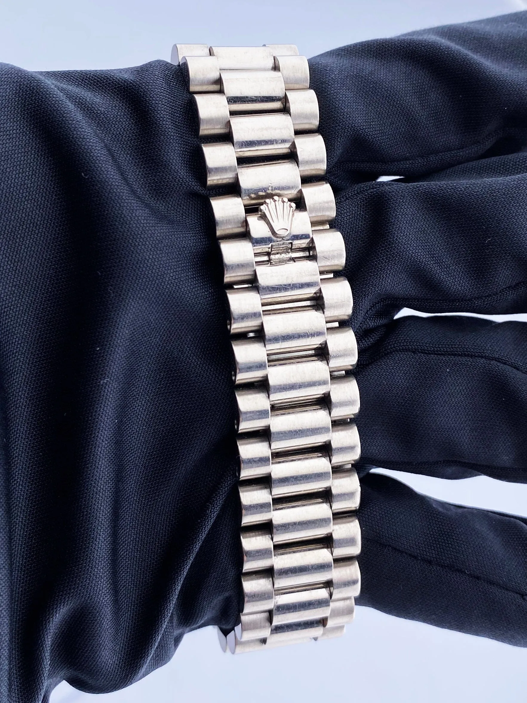 Rolex Day-Date 118239 Diamond Dial Mens Watch Box Papers