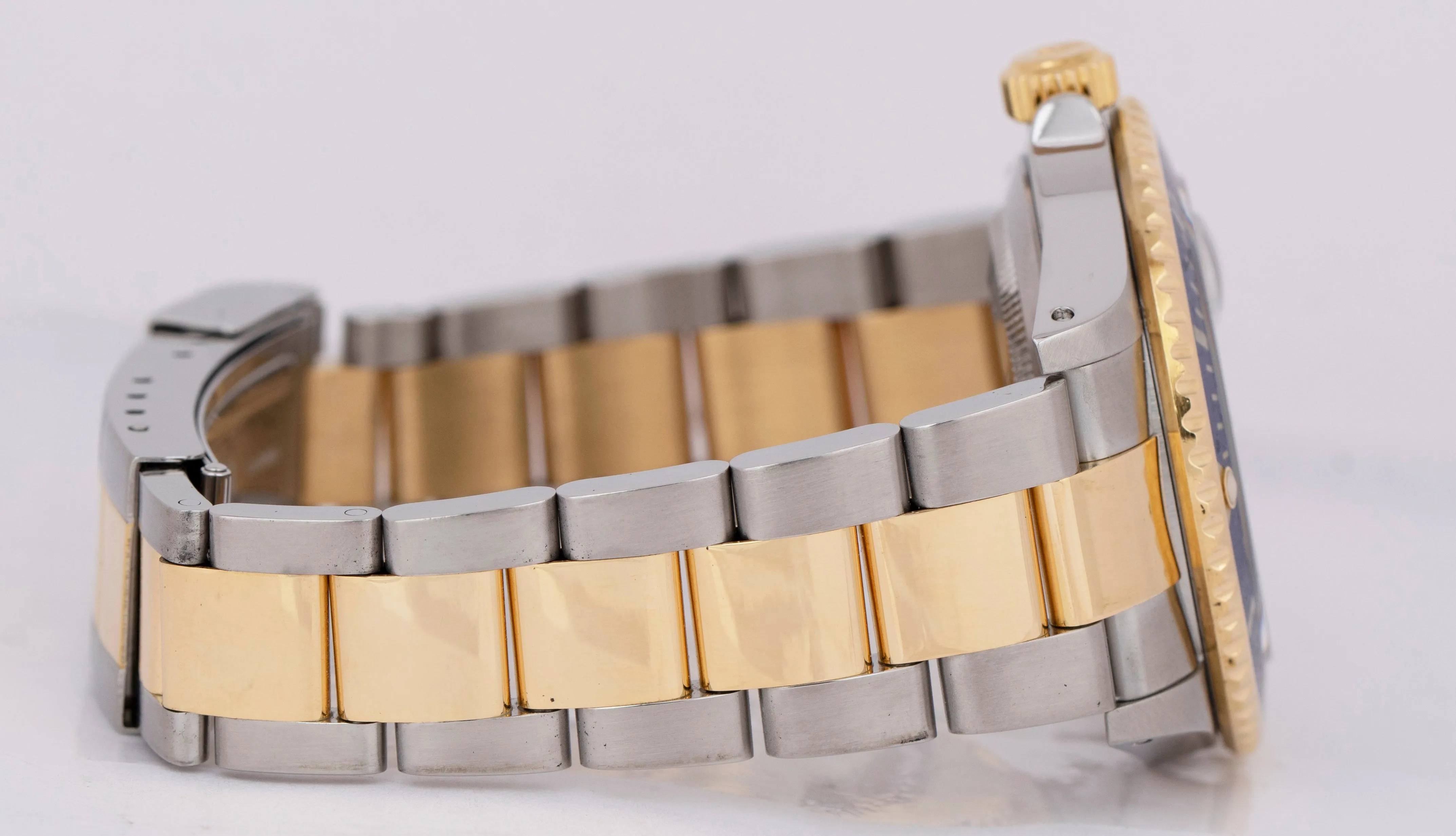 Rolex Submariner Two-Tone 18K Yellow Gold Buckle Steel Blue 40mm Watch 16613 LB