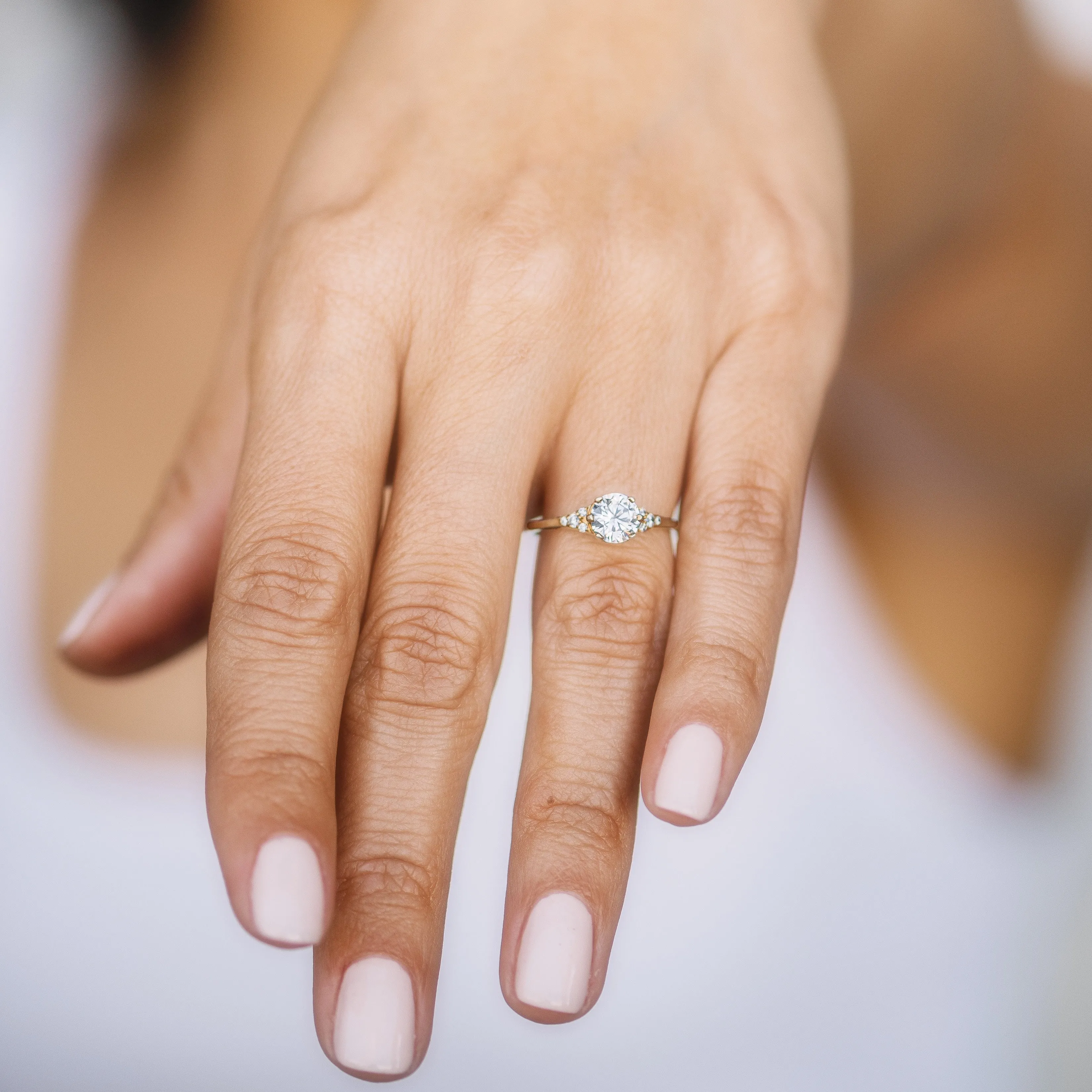Round Diamond and Tiny Pavé Side Stones Engagement Ring Setting