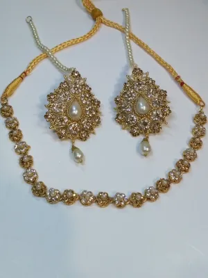 Spherical Drop Earrings for Red Carpet Style