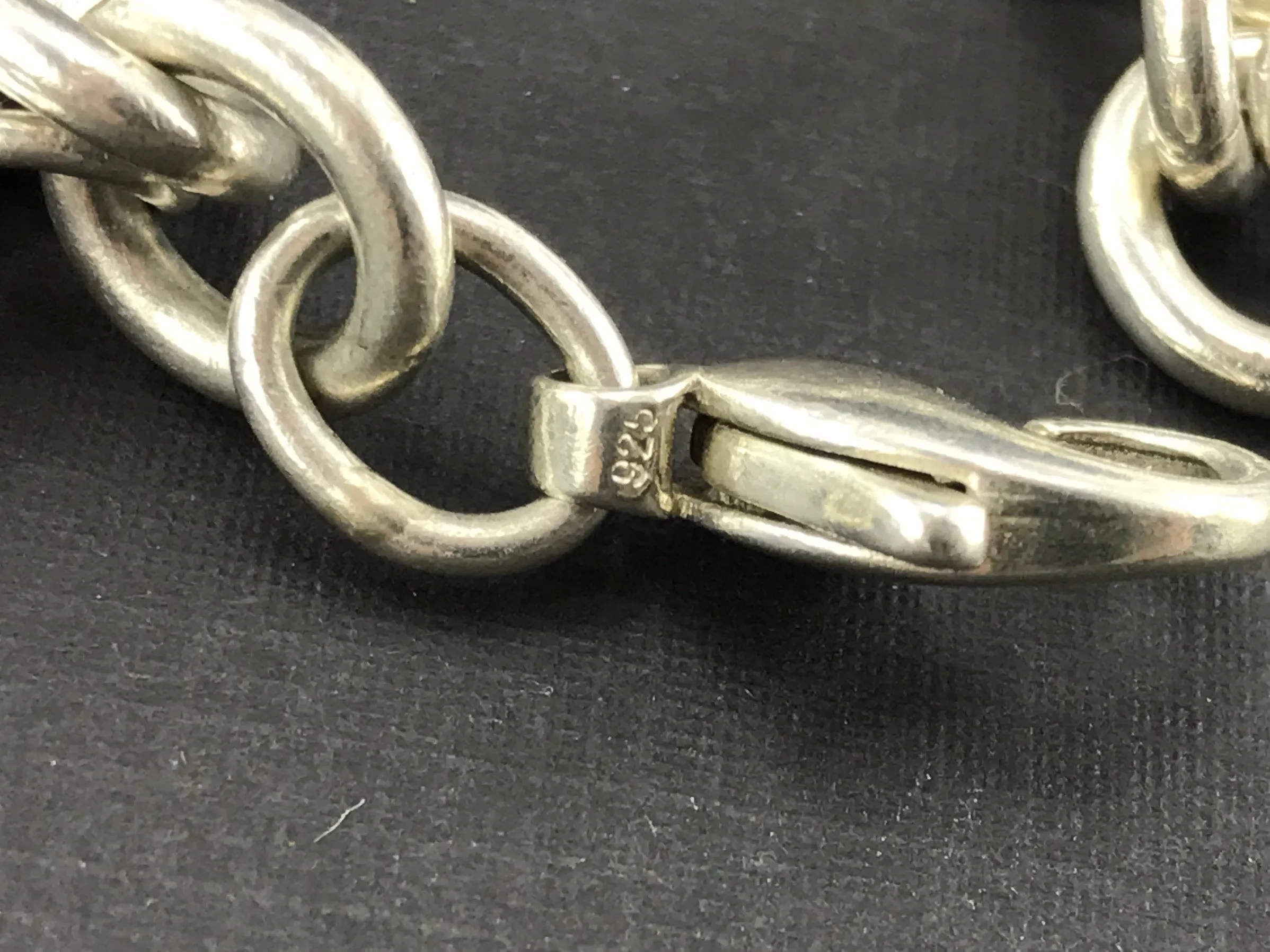 Tiffany & Co Sterling Silver Heart Tag Bracelet 7.75"